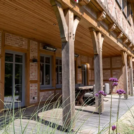 Landhueues Oeverdiek - Luxus Am Golfplatz *