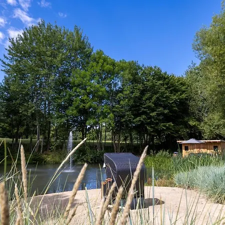 Willa Landhueues Oeverdiek - Luxus Am Golfplatz